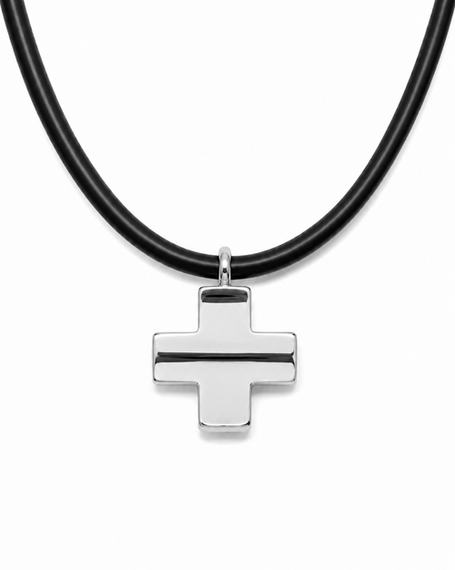 Collar Con Cruz Suiza Ondulada de Plata .925